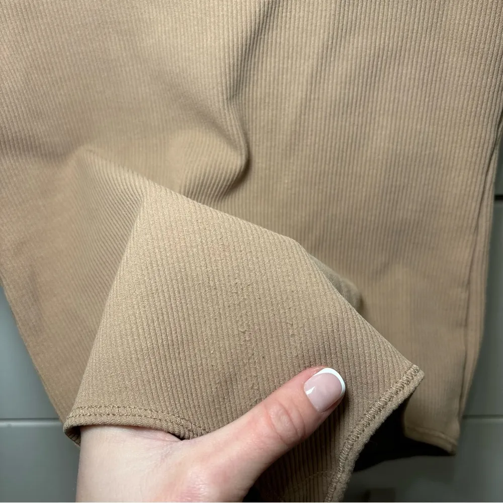 Abercrombie Seamless Rib Fabric Scoopneck Bodysuit - Image 9