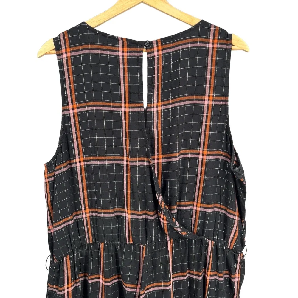 Old Navy Jumpsuit Black Plaid Metallic Crossover Pockets Sleeveless Extra Large - Image 5