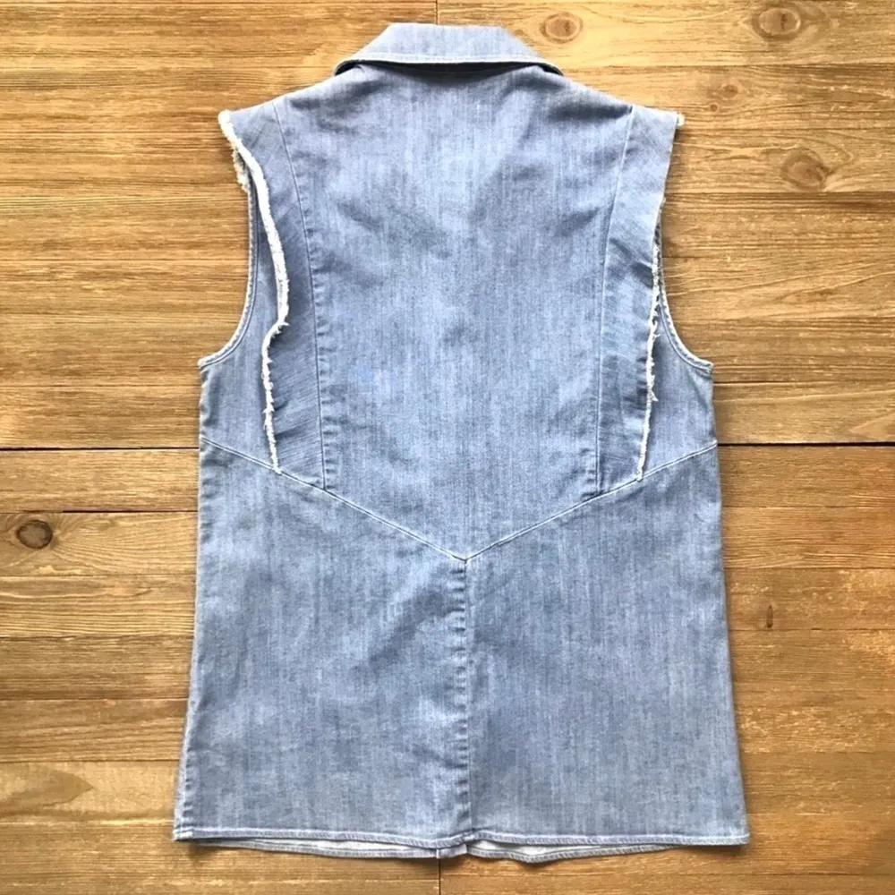 7FAM Ruffled Button Front Denim Shirt - Image 3