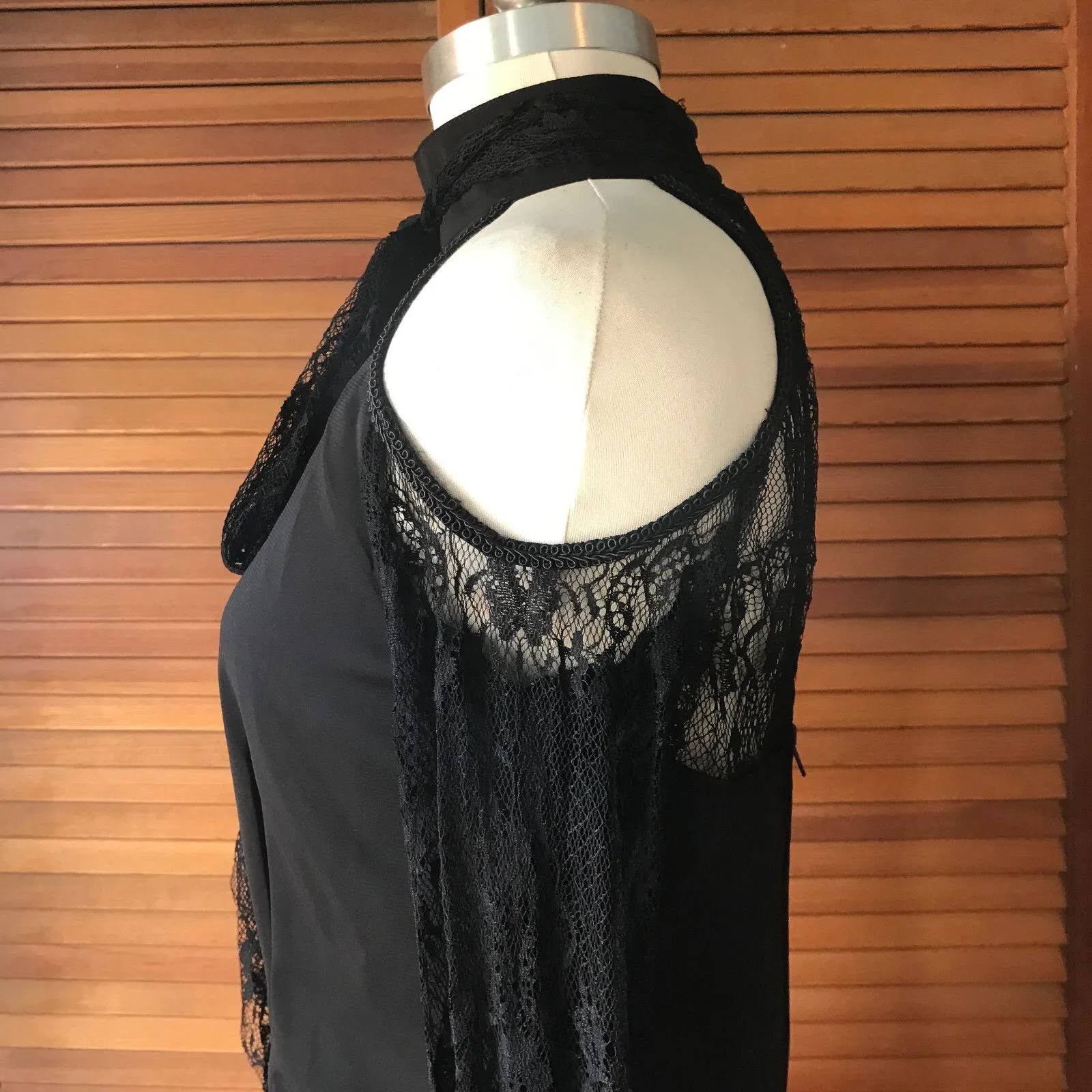 Vintage Lip Service Gothic Lolita Victorian Chiffon & Lace Open Shoulder Top M - Image 6