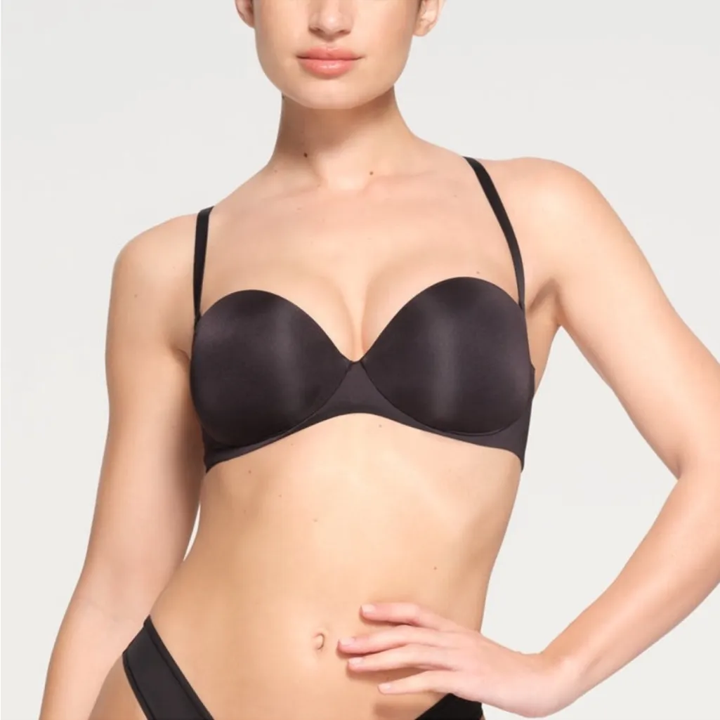 SKIMS ULTIMATE Collection PUSH-UP STRAPLESS BRA BLACK‎ NWT 34A - Image 4