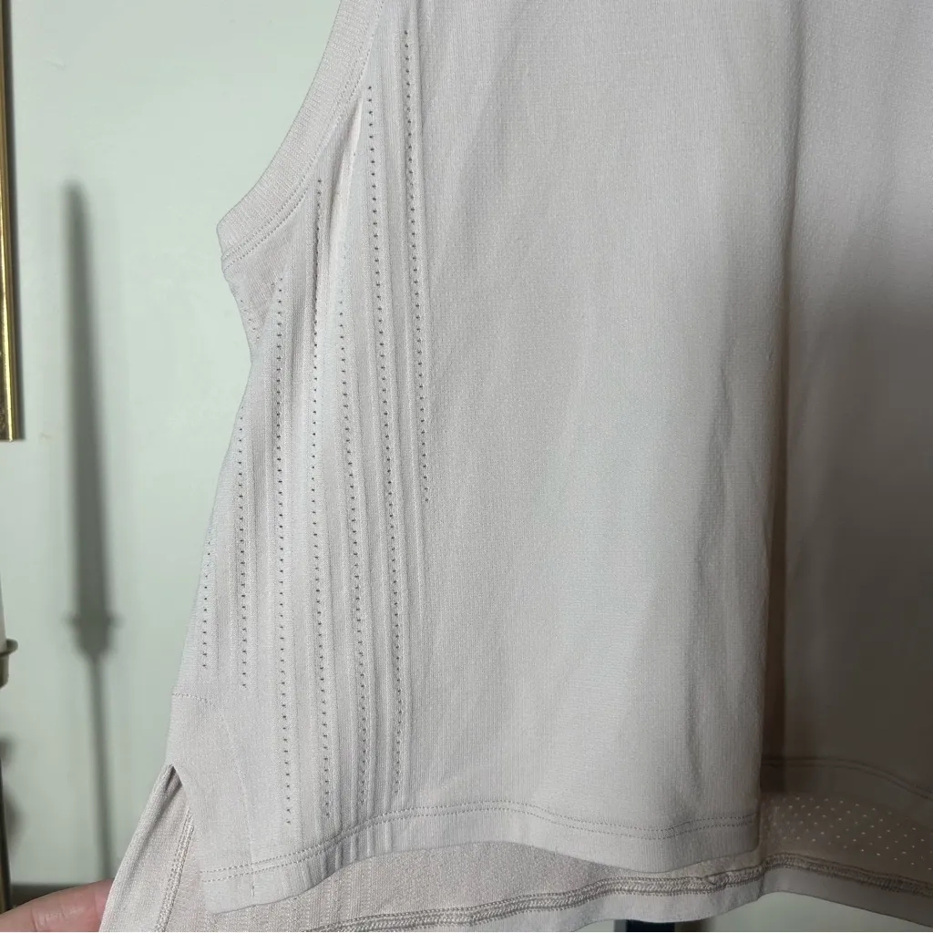 Lululemon Train To Be Tank Top Athletic Sleeveless Top Athleisure Pink Size S - Image 4