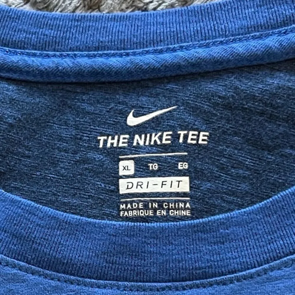 The Nike Tee Blue Crewneck Pullover Shirt Dri-Fit Just Do It Iconic Size XL EUC - Image 6