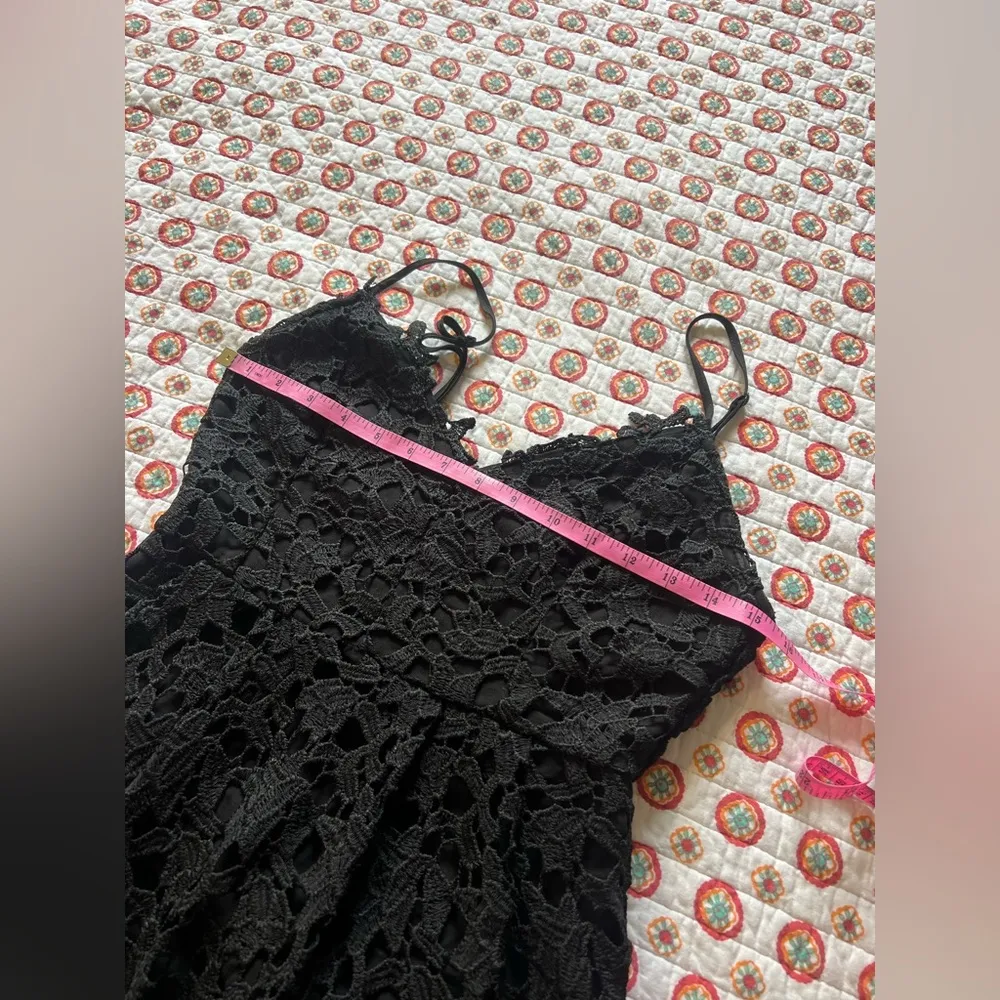 EUC Astr The Label Black Lace Midi Dress Size Small Retails $115 - Image 6