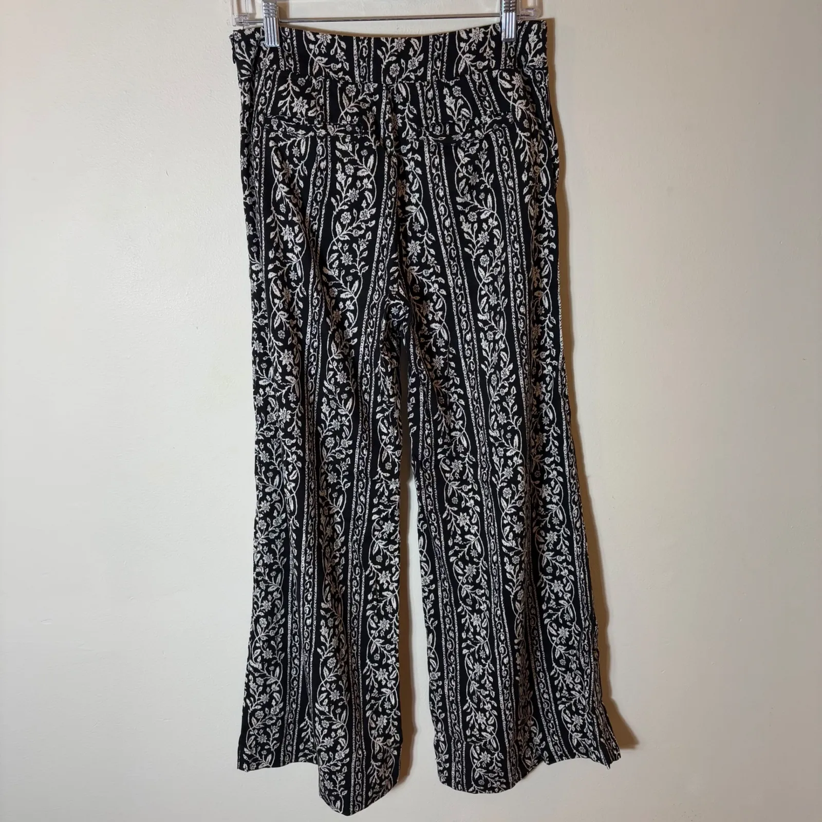 Abercrombie & Fitch‎ Black Floral Print Wide Leg Boho Casual Pants Size 2 - Image 2