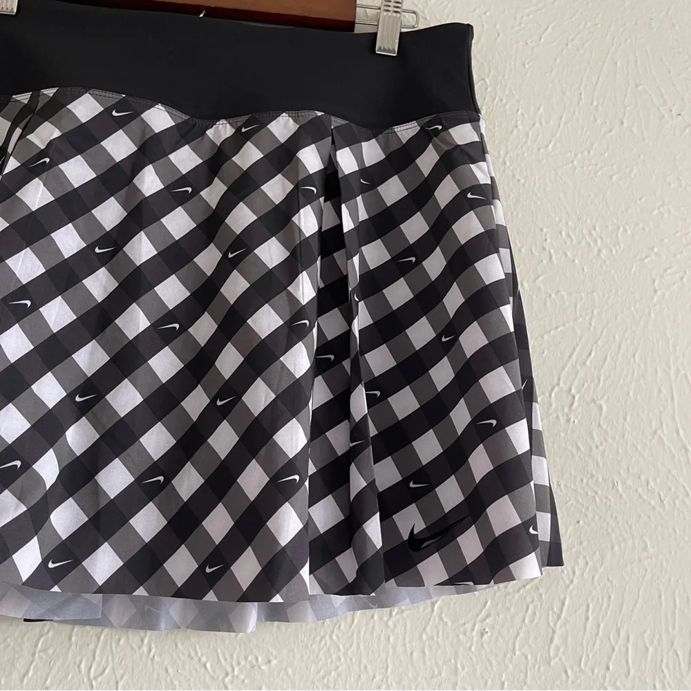 Dri Fit Women's Printed Club Tennis Skort Black/White Size L NWT - Image 13