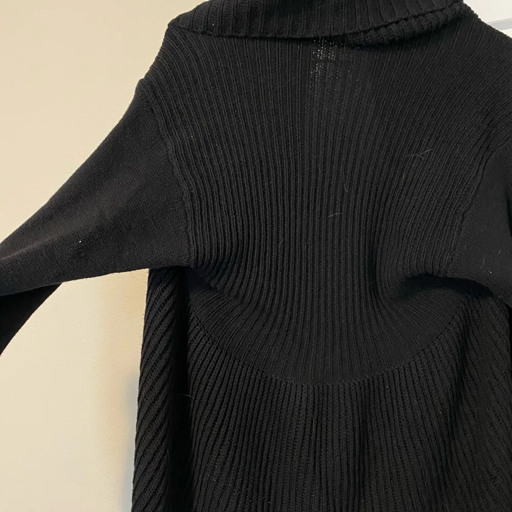 LC Lauren Conrad Black Cardigan - Image 3