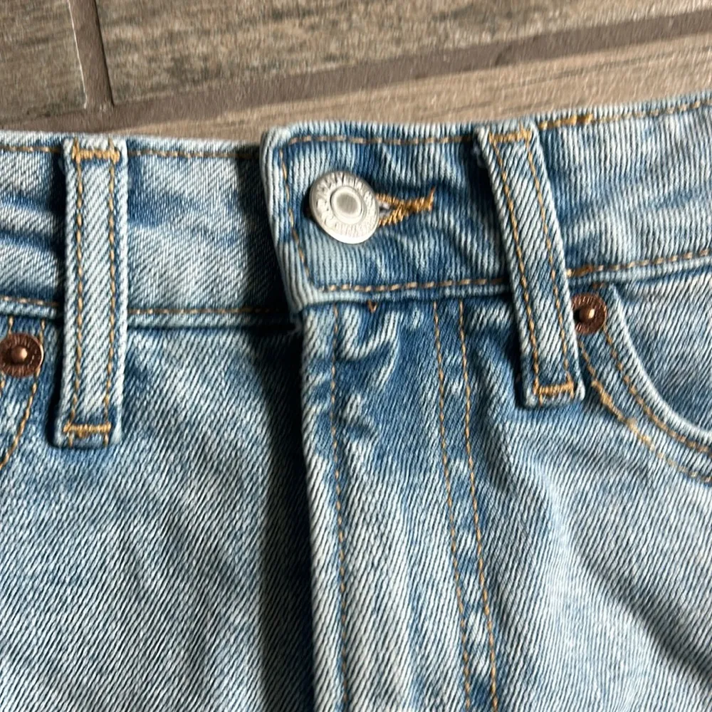 Old Navy  high rise og straight shorts - Image 2