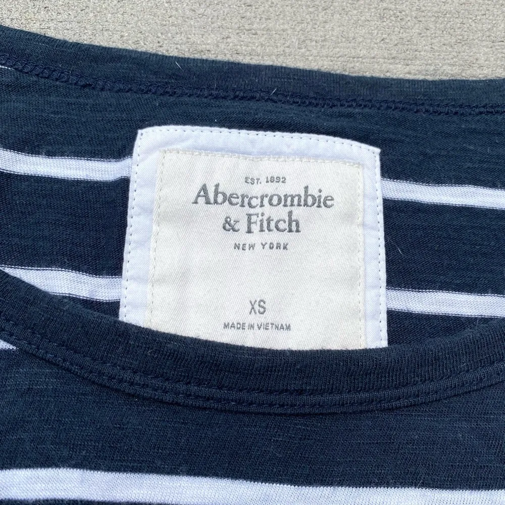 Abercrombie & Fitch Top - Image 2