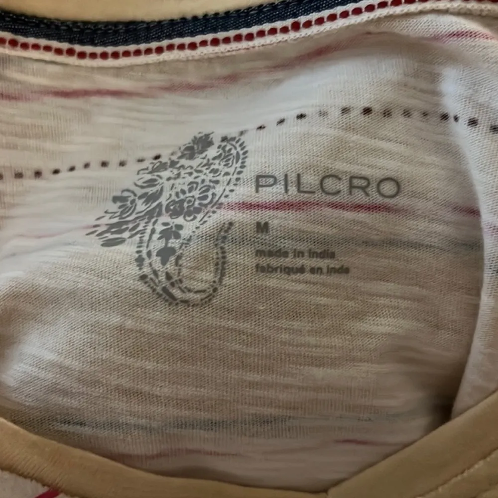 BRAND NEW Anthropologie  Striped Vneck Tshirt Size M - Image 6