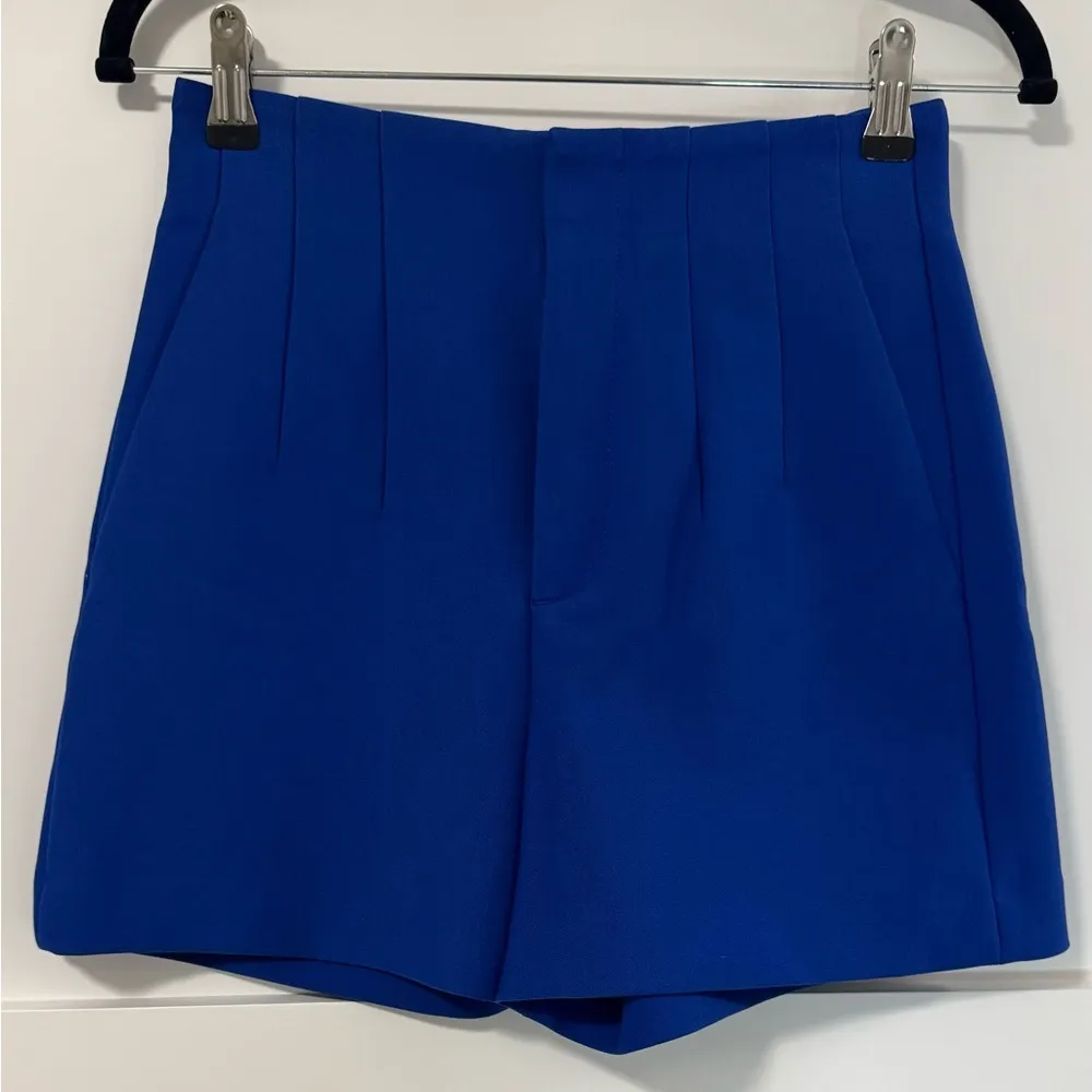 Zara shorts size XS - Image 3