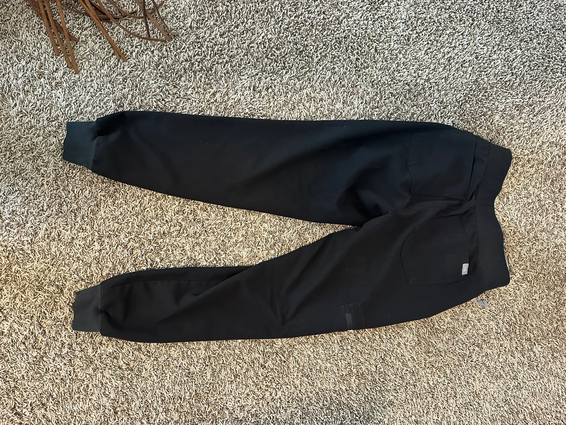 FIGS Scrubs Set - Image 5