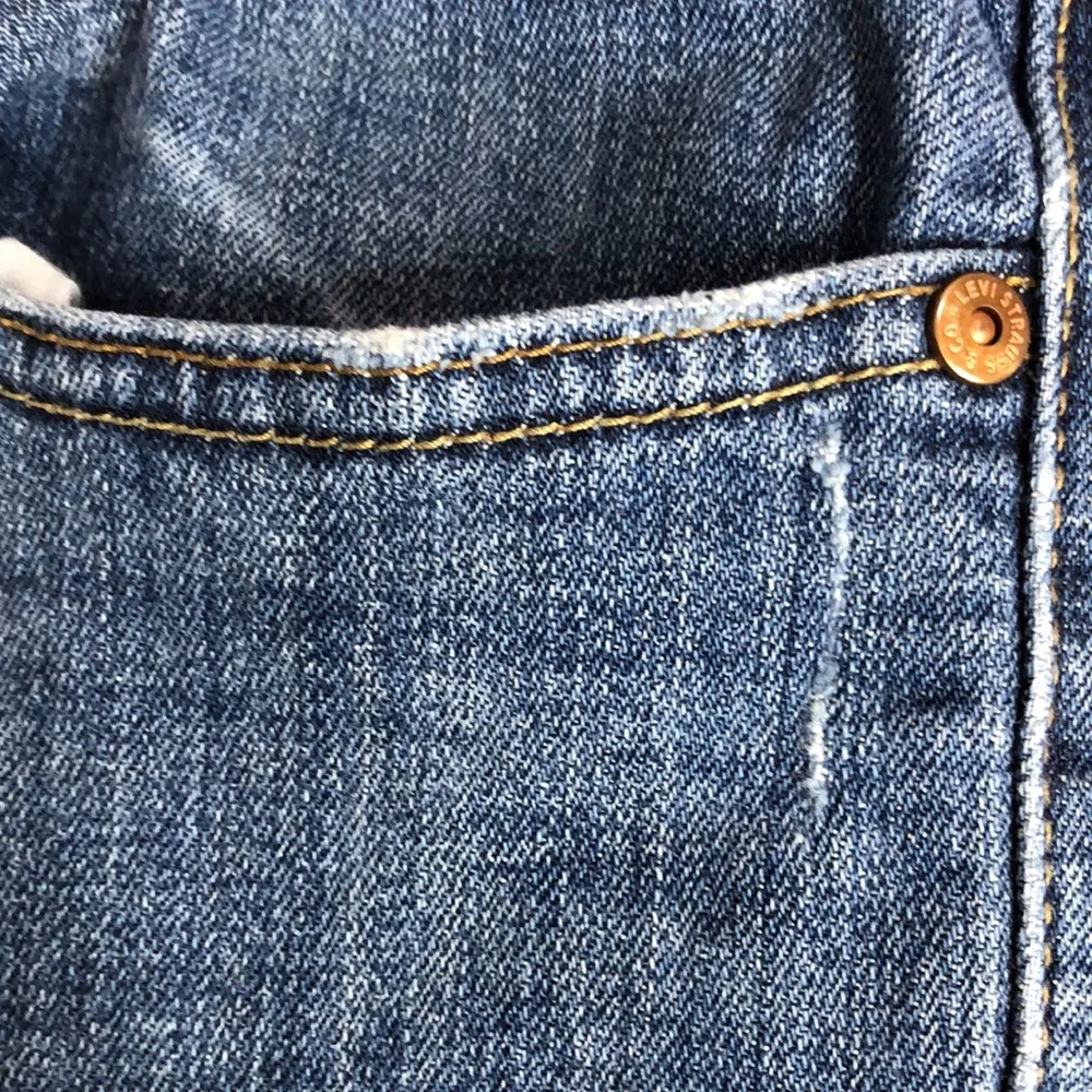 Levi’s Bootcut 515 Size 12 Short Jeans w/Front Pockets & Back Buttoned Pockets - Image 14