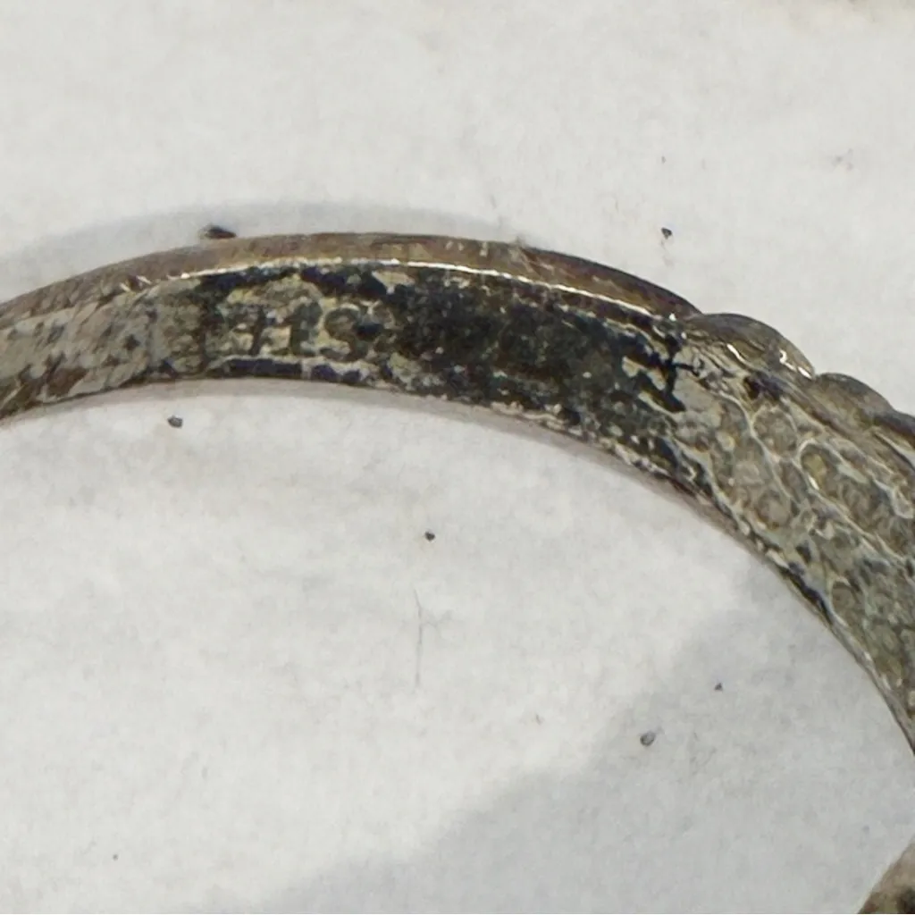 Vintage Sterling Silver Signed Ring Size 4.5 Cigar Band Style‎ Puffy - Image 2
