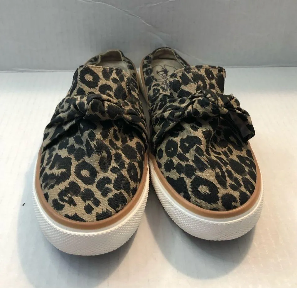 Margaritaville Shoes Women’s Sailor Slip Ons Leopard Print 8/8.5 EUC *FLAW READ* Size undefined - Image 3