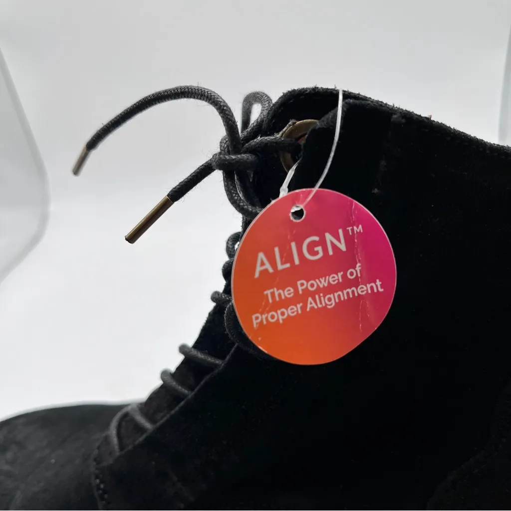 NWOB Comfortiva Women's Resee Black Suede Ankle Combat Boots Lace Up Zip 6.5M Size 6.5 - Image 11