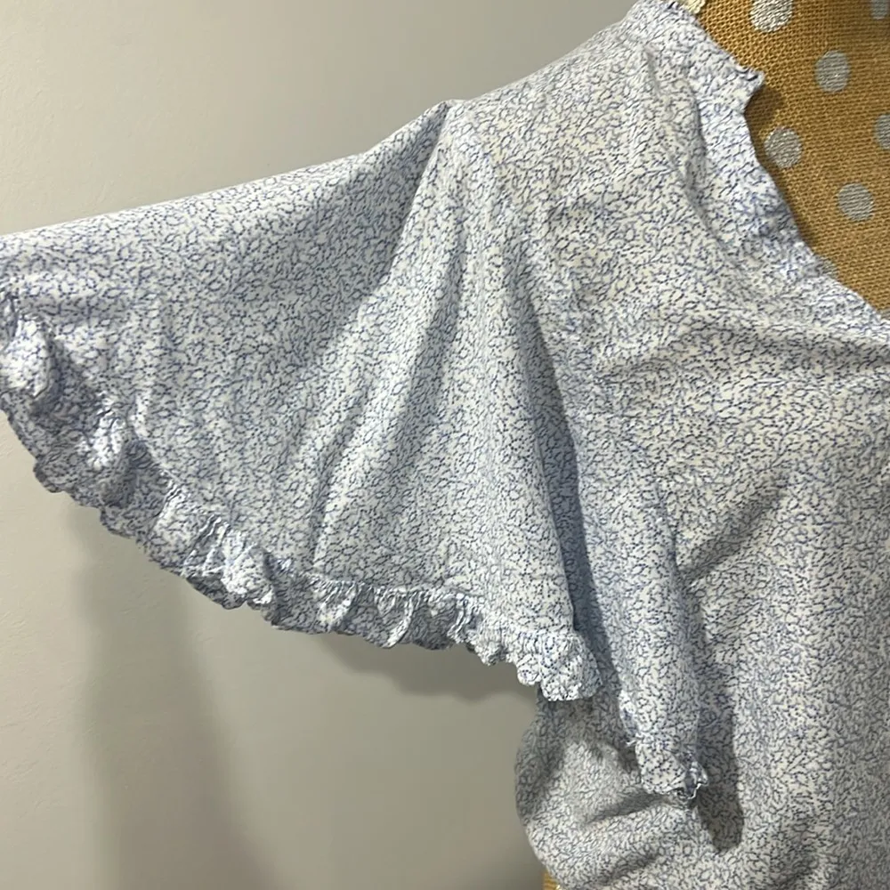 Anthropologie Maeve Aveiro Flutter Sleeve Button Down Blue Floral Top Women’s S - Image 2