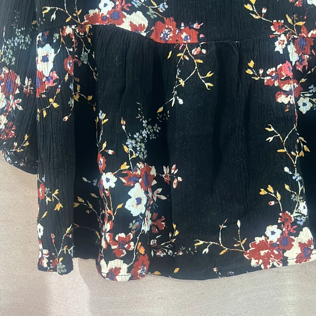Miami size large shirt - Image 2