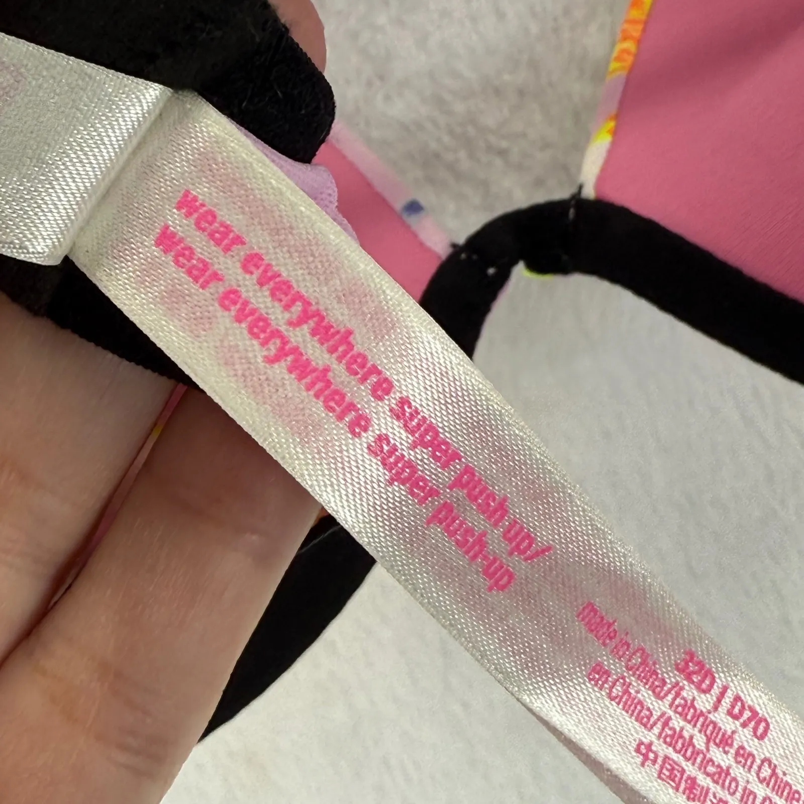 PINK Victoria's Secret Wear Everywhere Super Push-Up‎ Bra 32D Floral Print - Image 5