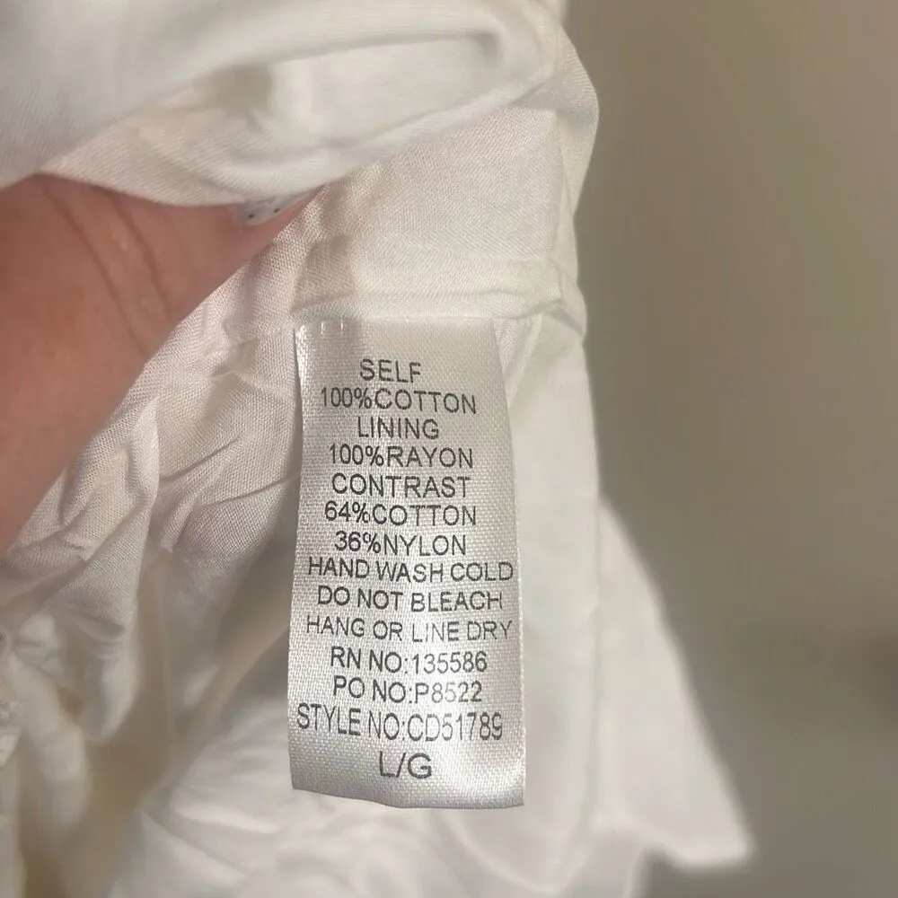 ✨MAIN STRIP LACE TOP WHITE SZ LARGE DRESS✨ - Image 5