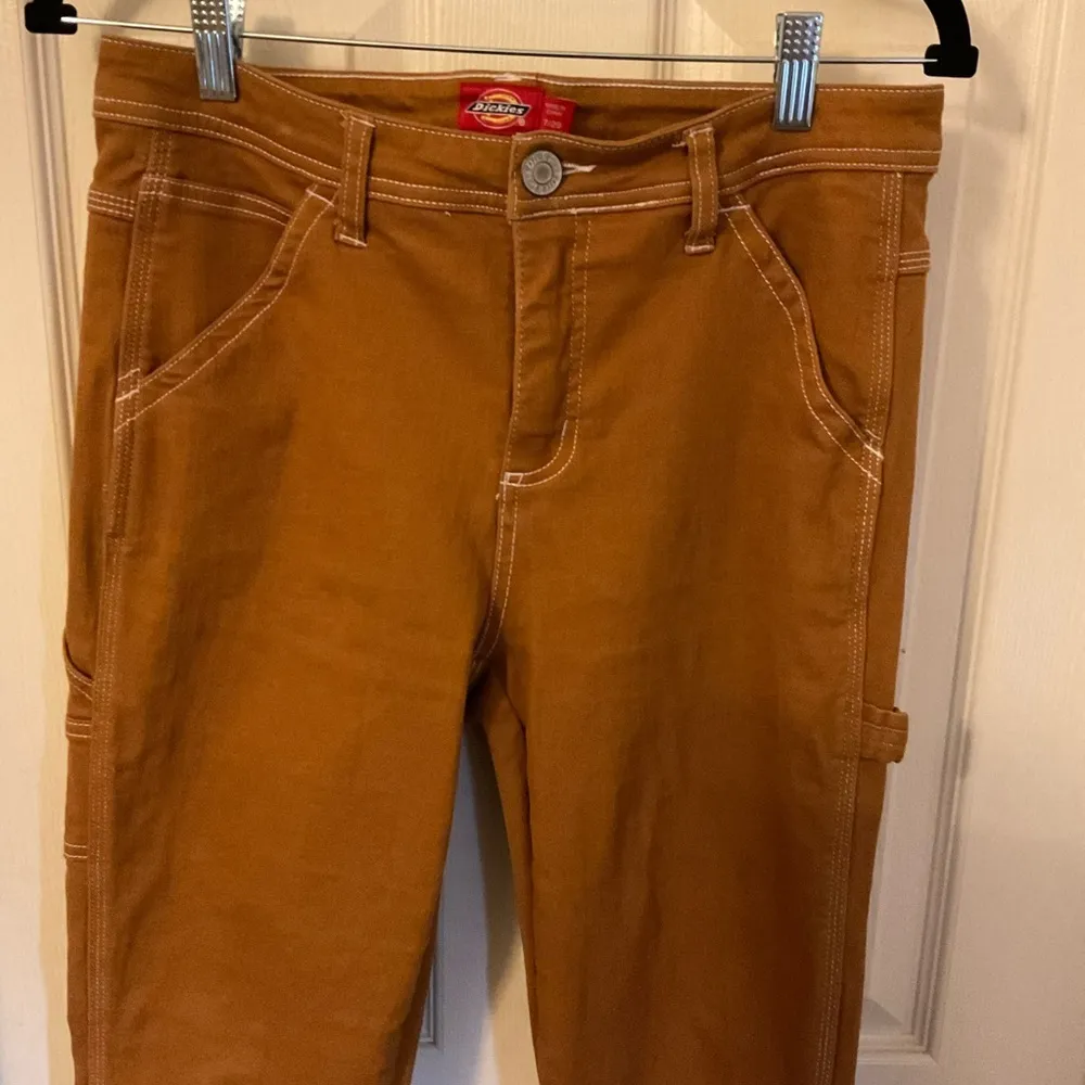 Dickies, skinny fit cargo pants.size 7/28 - Image 3