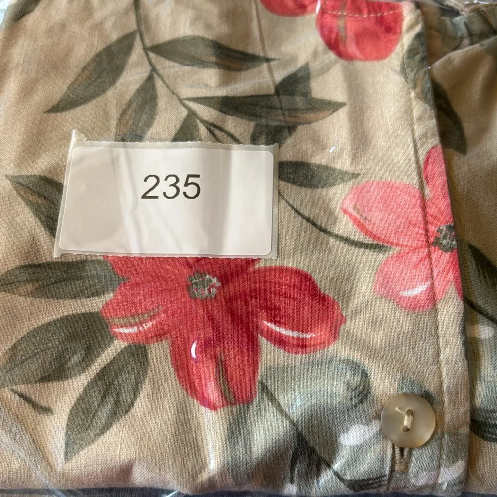 Erika Floral Button-Up Blouse - Image 9