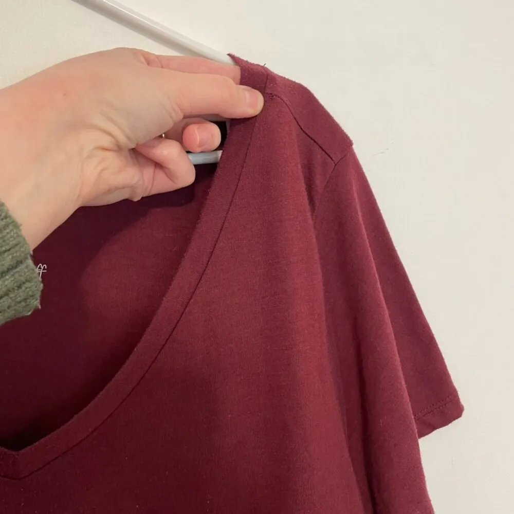 TORRID 2 Plus Size Girlfriend Signature Jersey V-Neck Tee Burgundy Maroon TShirt - Image 9