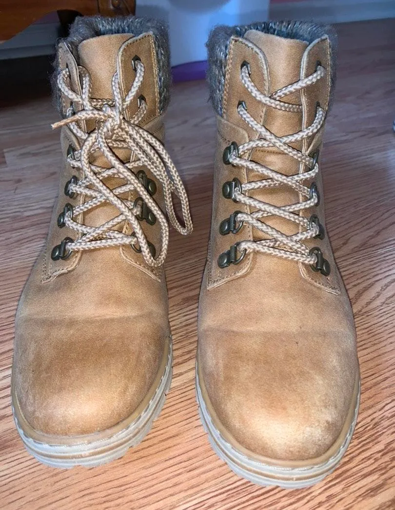 Sonoma Vintage Boots - Image 3