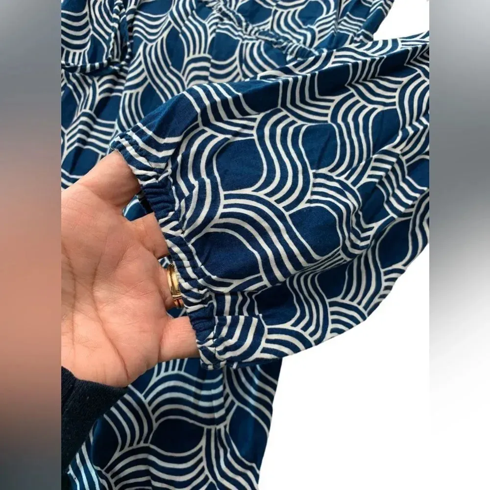 Escapada Navy Blue and White Geometric Dress with Scrunch Waist Size Large‎ - Image 5
