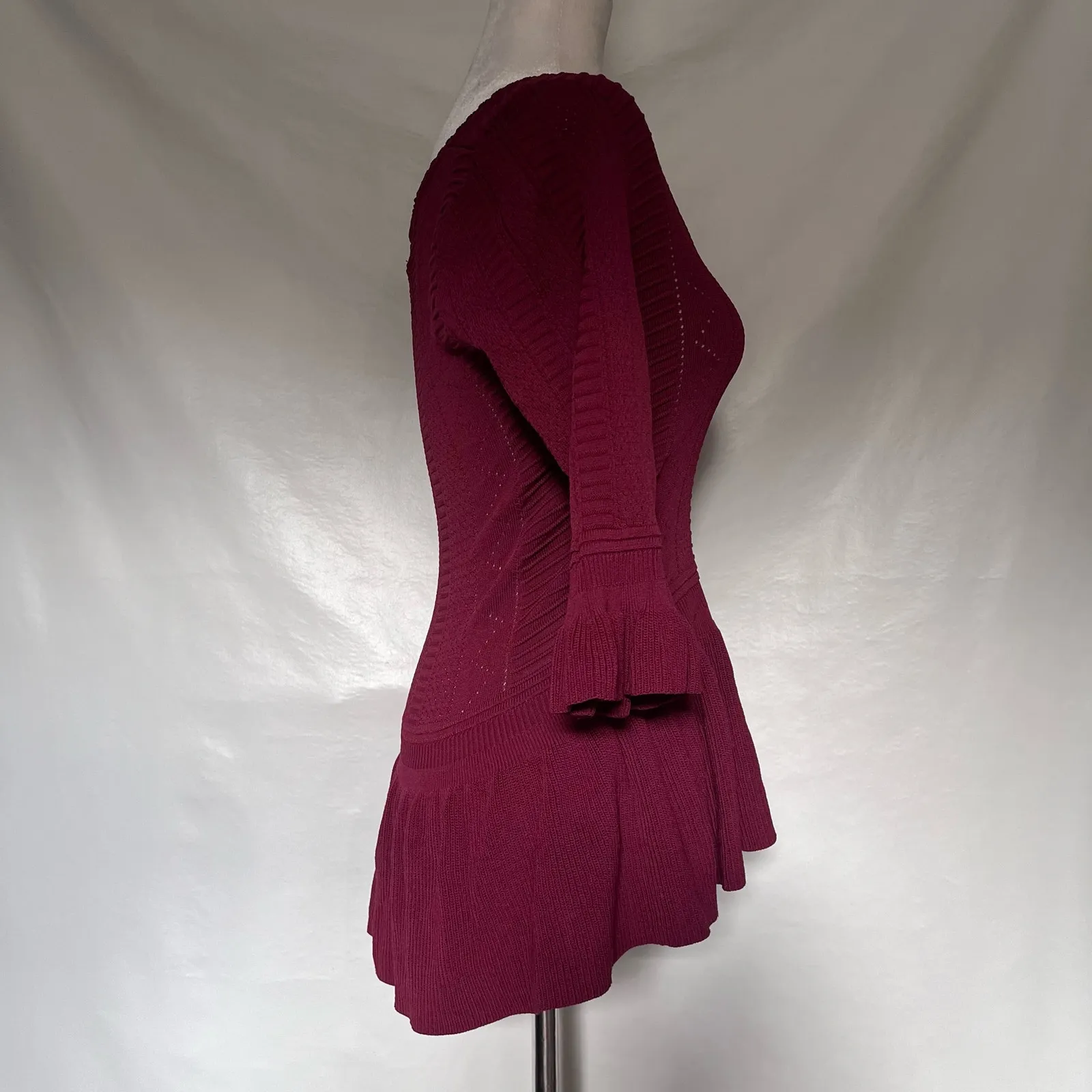 Torn by Ronny Kobo Peplum Womens Sweater Sz M Burgundy Preppy Scallop Romantic - Image 3
