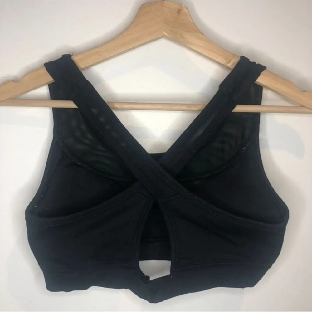 Black sports bra small cross back padded mesh detail athleisure activewear comfy - Image 4