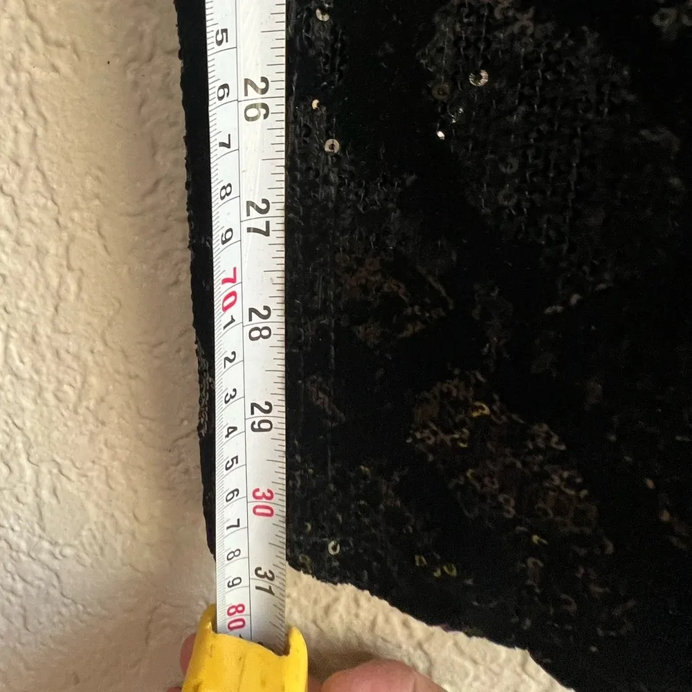 Zara Velvet sequin women’s pants in black size 0 see the pic for measurements - Image 11