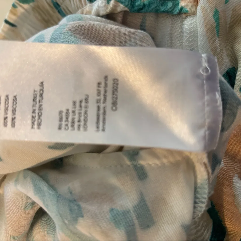 Anthropologie MAEVE black and white white polka dot cropped wide leg pants.‎ - Image 10