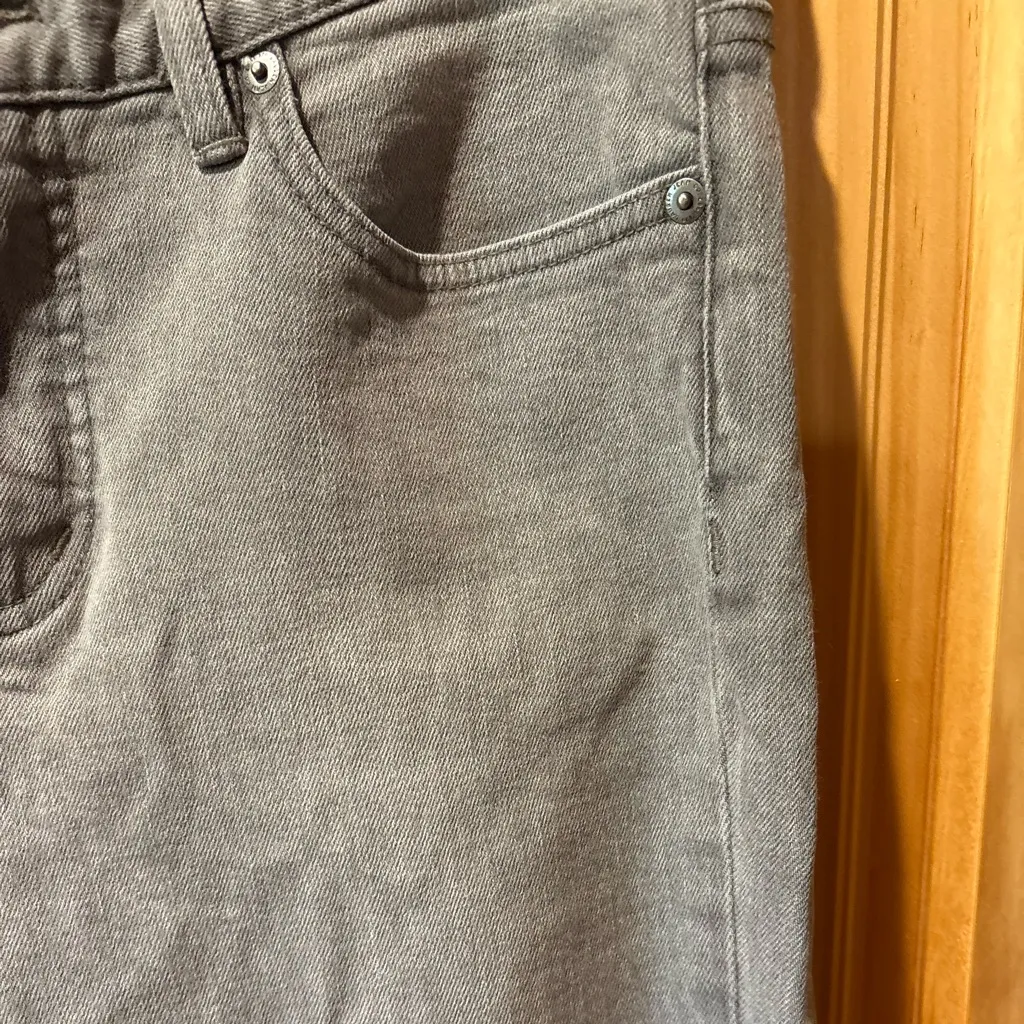 LRL Lauren Ralph Lauren Women's Classic Straight Leg Gray Jeans size 8 - Image 3