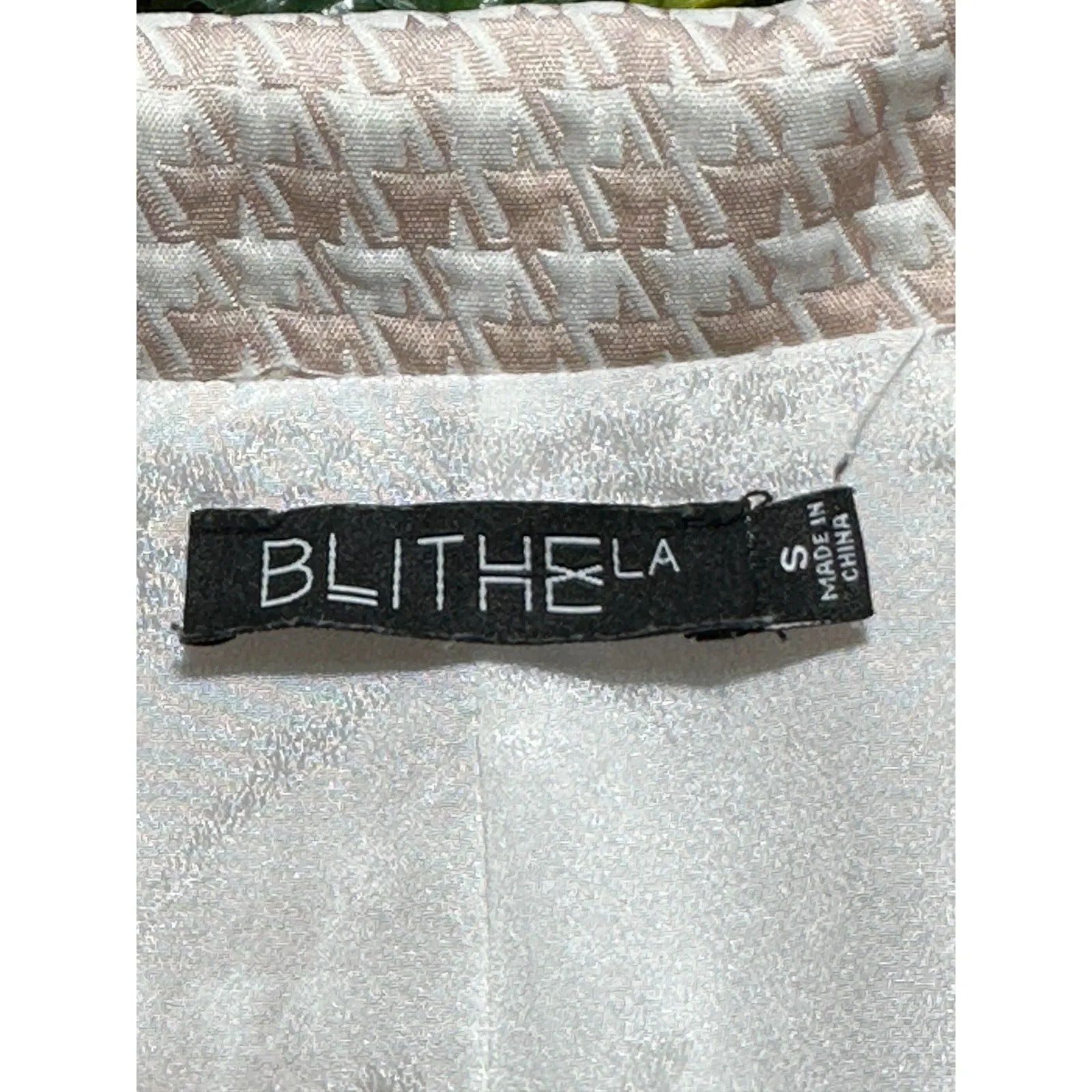 BLITHE LA Pink White Houndstooth Puffy Shoulder Cropped Blazer Top Size S - Image 4