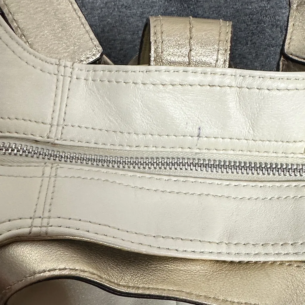 Coach F17219 Soho Lynn Ivory White & Gold Leather Hobo Shoulder Bag and wallet - Image 8