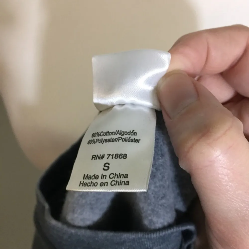 NWOT ❤️ Yoga Sweatshirt Sweater Top Crewneck New - Image 8