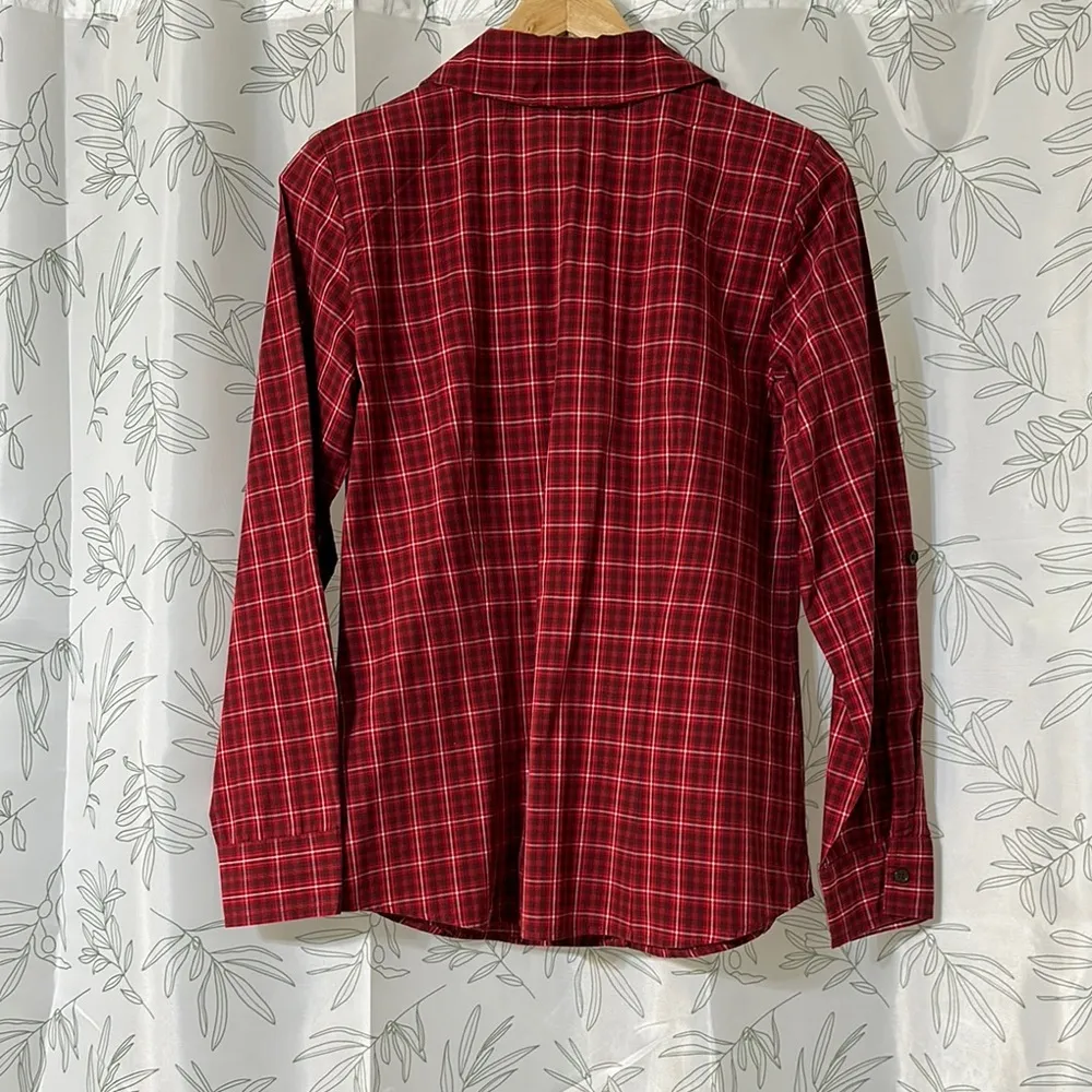 Van Heusen-Red and White Plaid Long Sleeve Button Down Shirt EUC - Image 3