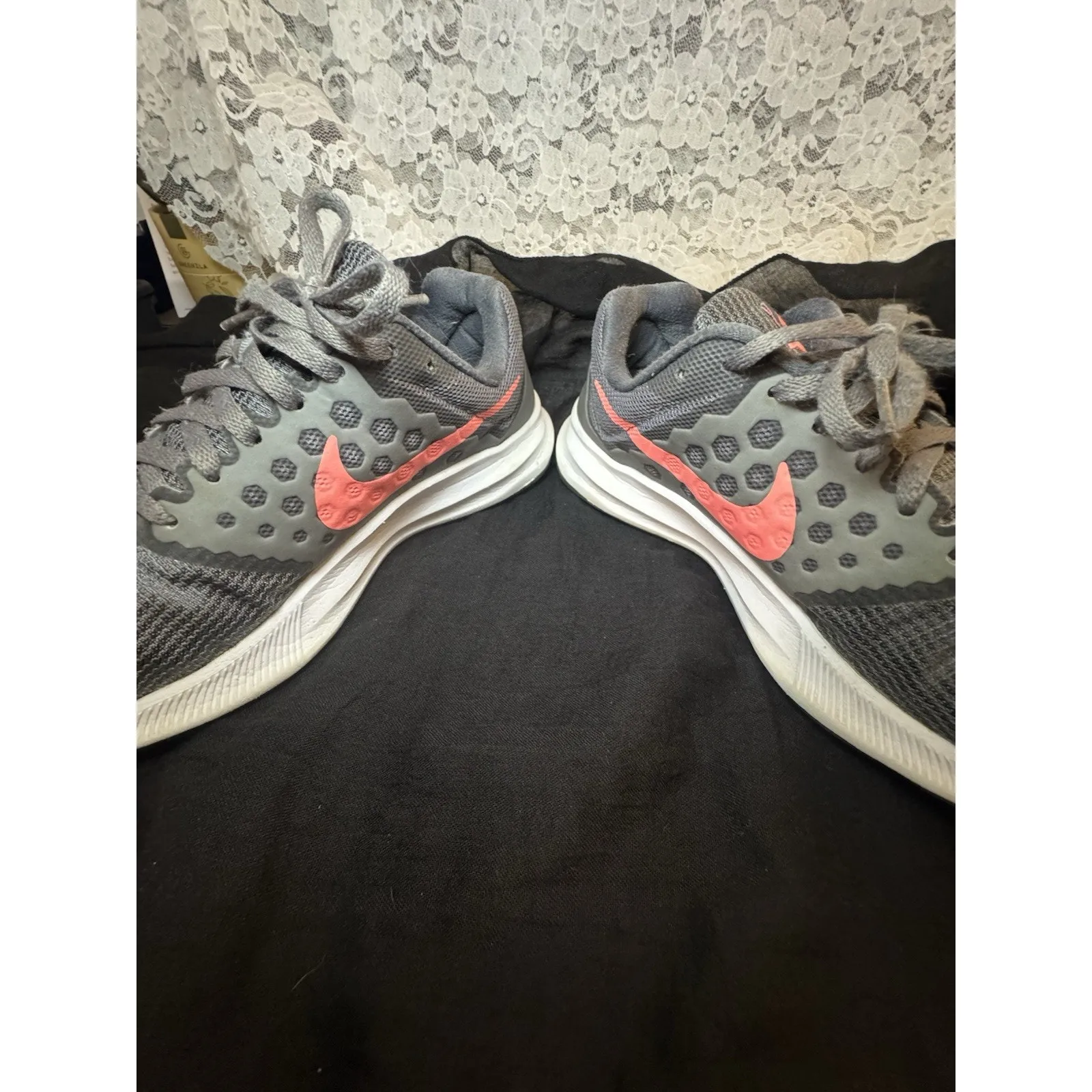 Size 7 - Nike Downshifter 7 Grey Lava Glow W - Image 3