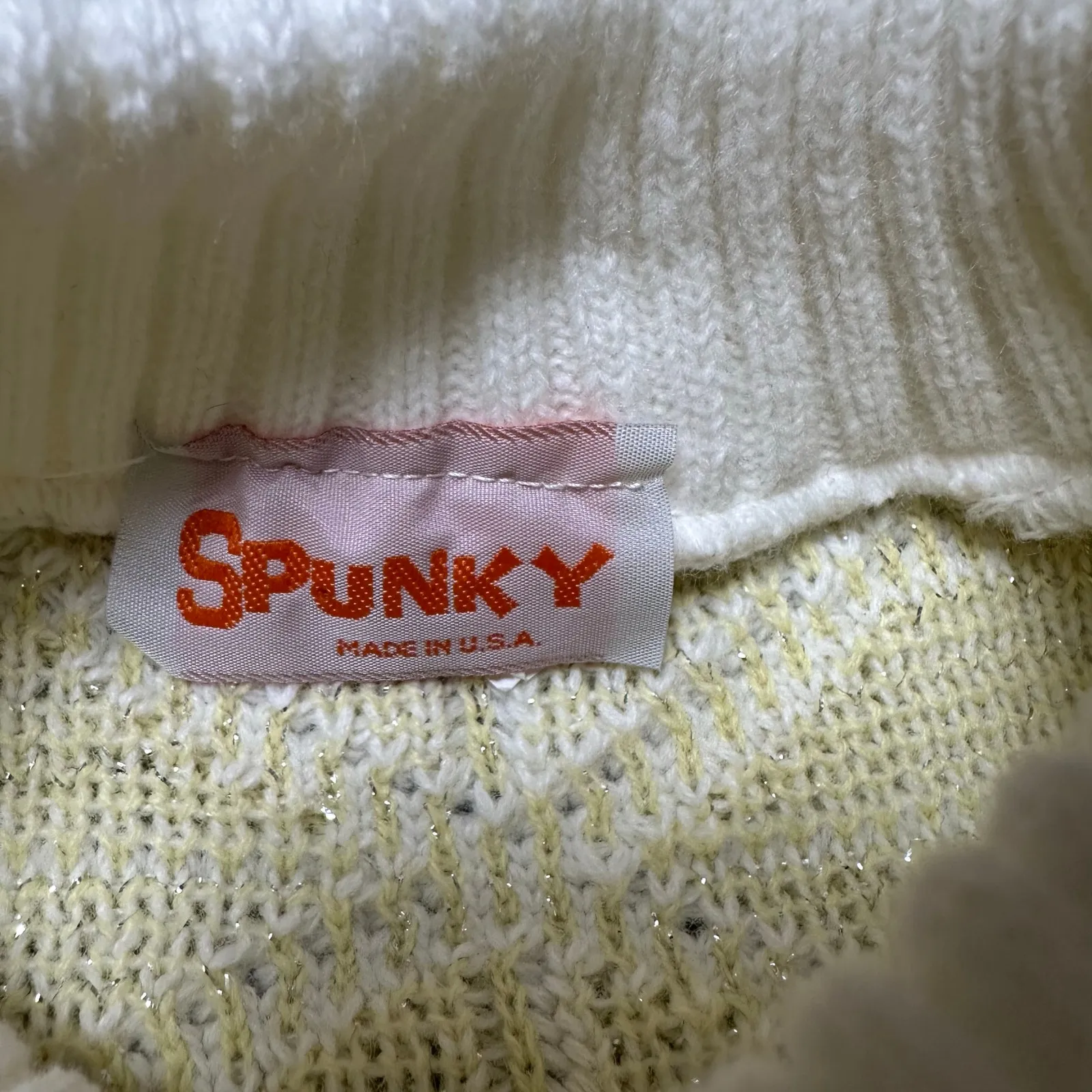 Spunky Vintage Snowflake Winter Christmas Sweater Pastel & Tinsel Size M - Image 5