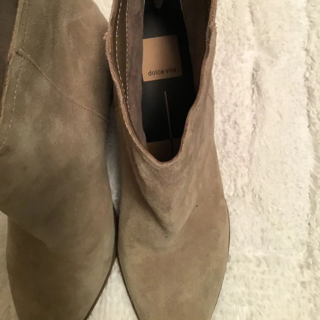 Suede leather booties NEW Tan Size 9 - Image 5