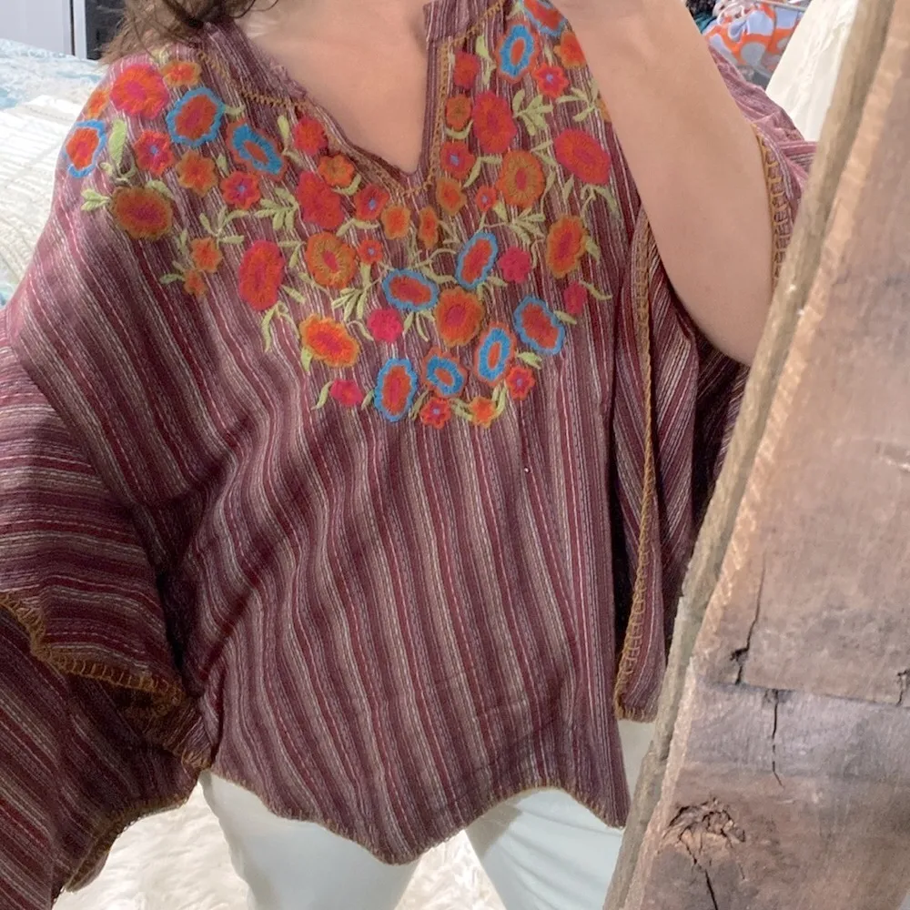 Ivy Jane boho floral embroidered top size small/medium - Image 4