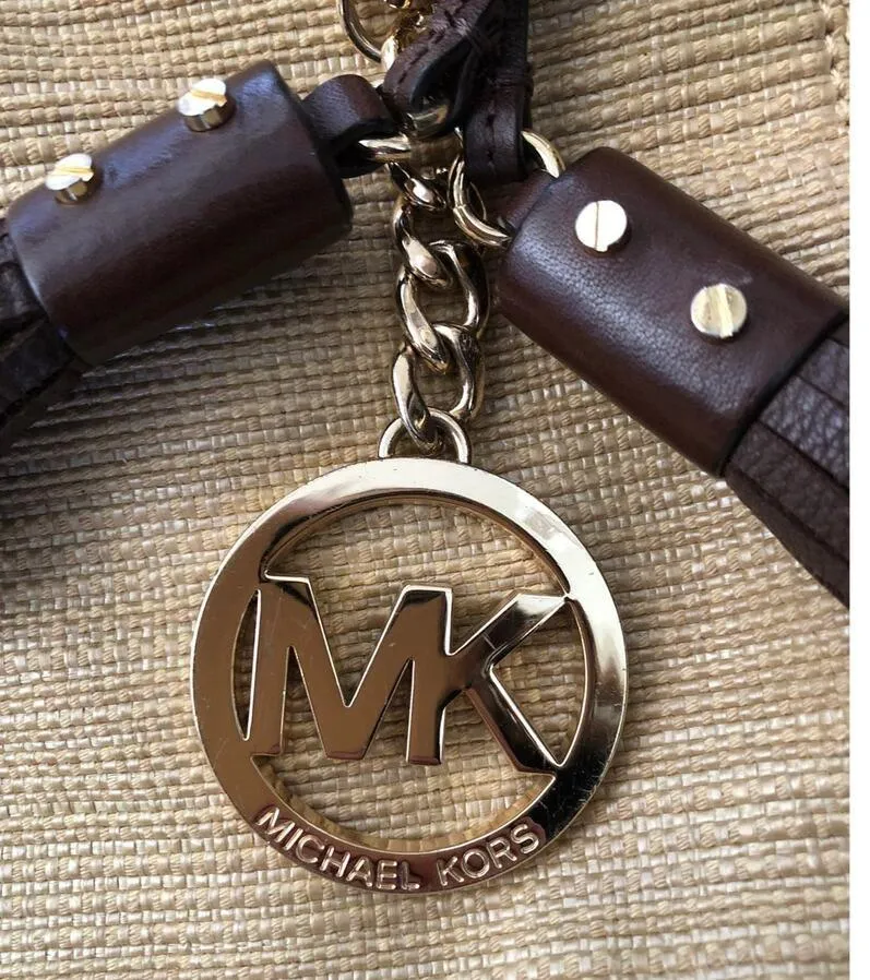 Michael Kors Bennet Straw Hobo Shoulder bag With gold accents & tassel - Image 3