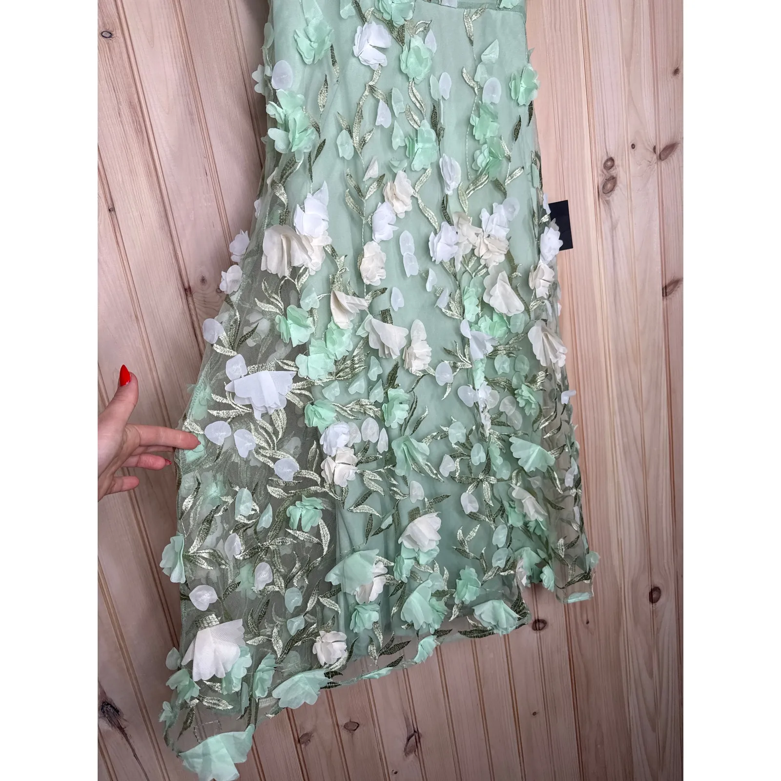 NWT Lulus Elite Cutie Mint Green Mesh 3D Floral Embroidered Midi Dress Size M - Image 4