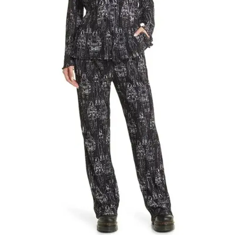 Dressed in LALA High Rise Interstellar Astronaut Wide Leg Plisse Pant Medium Black - Image 2