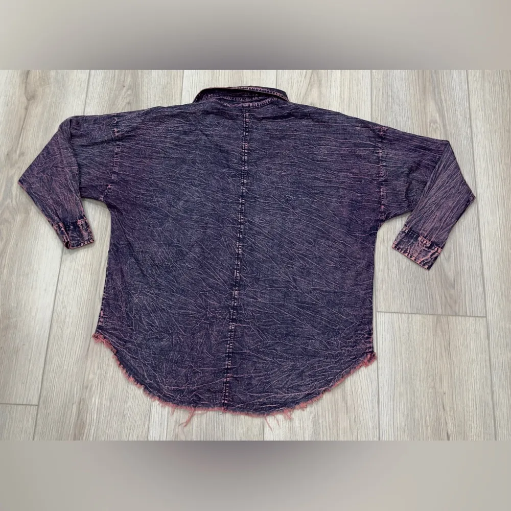 Electric & Rose Elliot Dresshirt Acid Denim. 100% cotton. 💜💟 Purple - Image 12