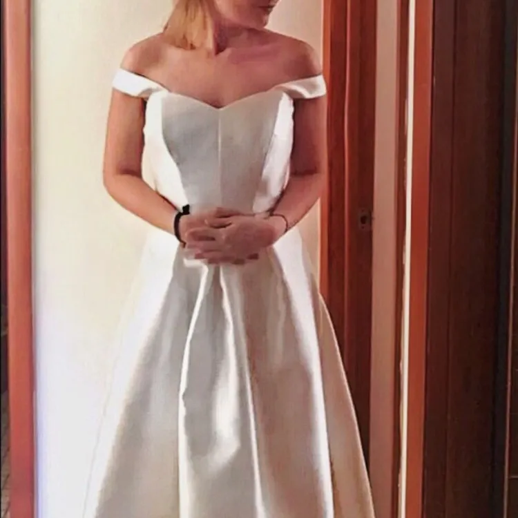 New in Bag Bustled High Low Wedding Gown - Image 10