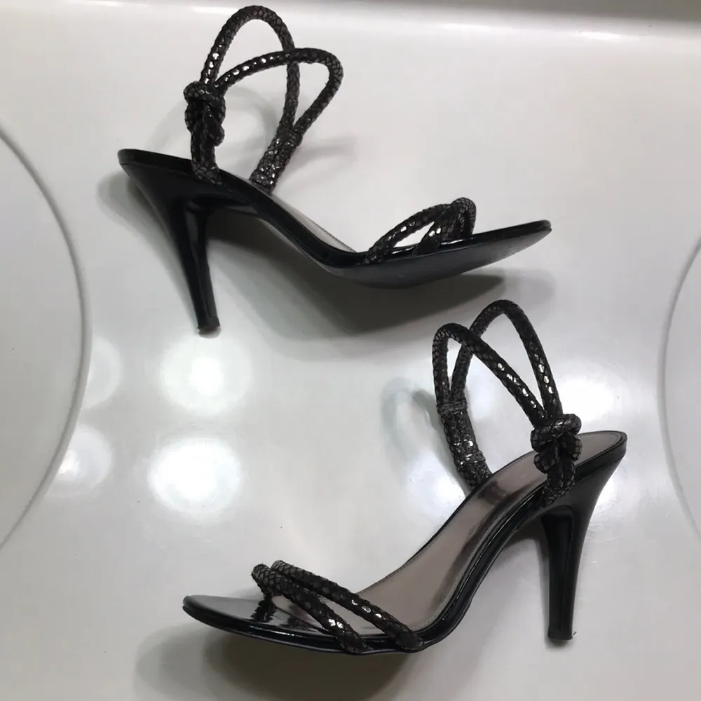Calvin Klein Women’s Amber Black Silver Metallic Strappy Rope Stiletto Heels - Image 7