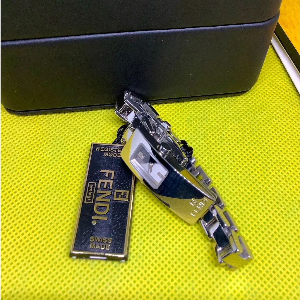 FENDI OROLOGI MIRROR DIAL-watch EXCLUSIVE model🔥🔥🔥 - Image 10