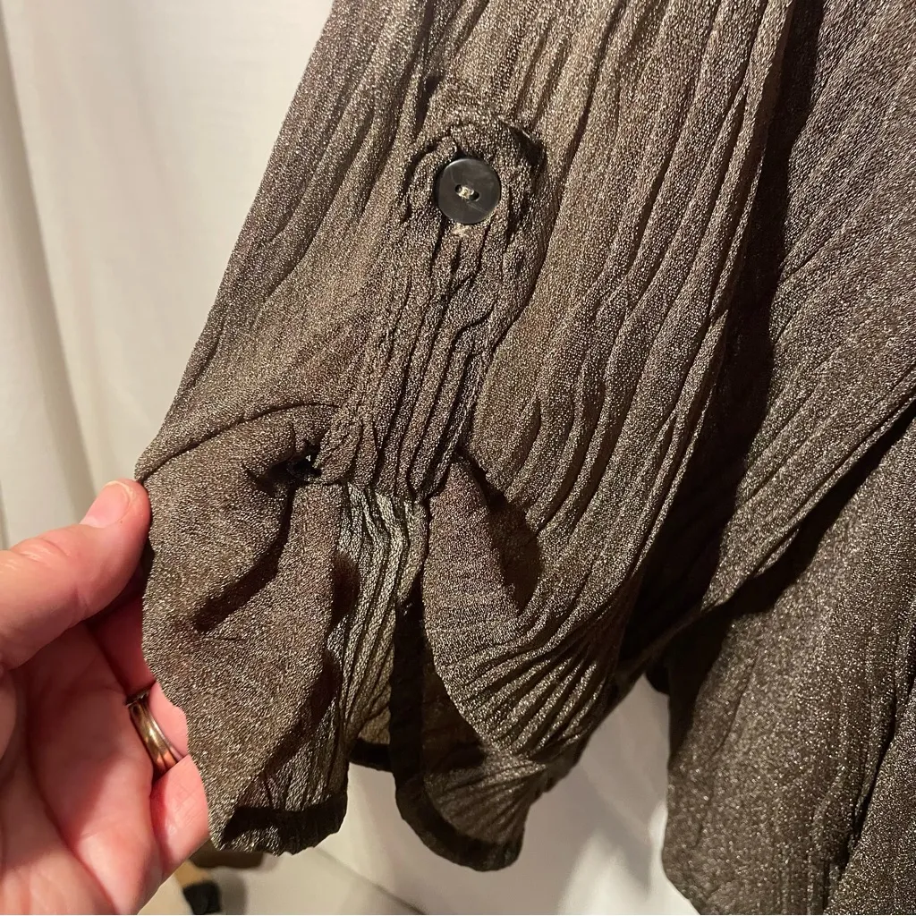 Chico’s brown metallic sheer Textured Open Cardigan/jacket size 3-Chico = XL - Image 4